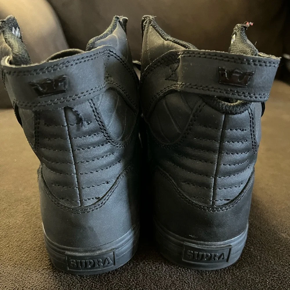 Supra Black High-Top Sneakers- men’s size 9 - Picture 2 of 7